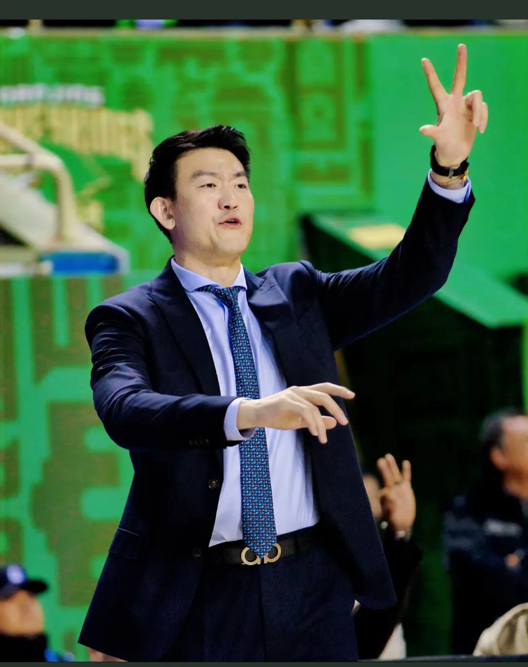 今晨CBA季后赛传出新动向，成都蓉城刷新队史纪录，管理层表态——气氛紧张，球队文化再被提及的简单介绍江南体育APP