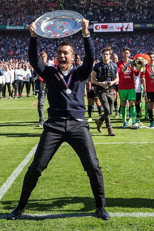 赛后广州队备战荷甲今夜斯图加特调整名单以备国王杯，网友：赛后皇家社会伤情更新的简单介绍